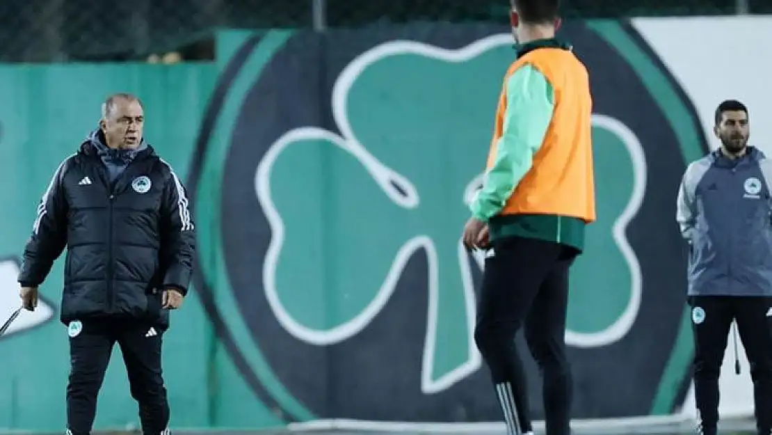 Fatih Terim Panathinaikos’ta ilk antrenmanına çıktı