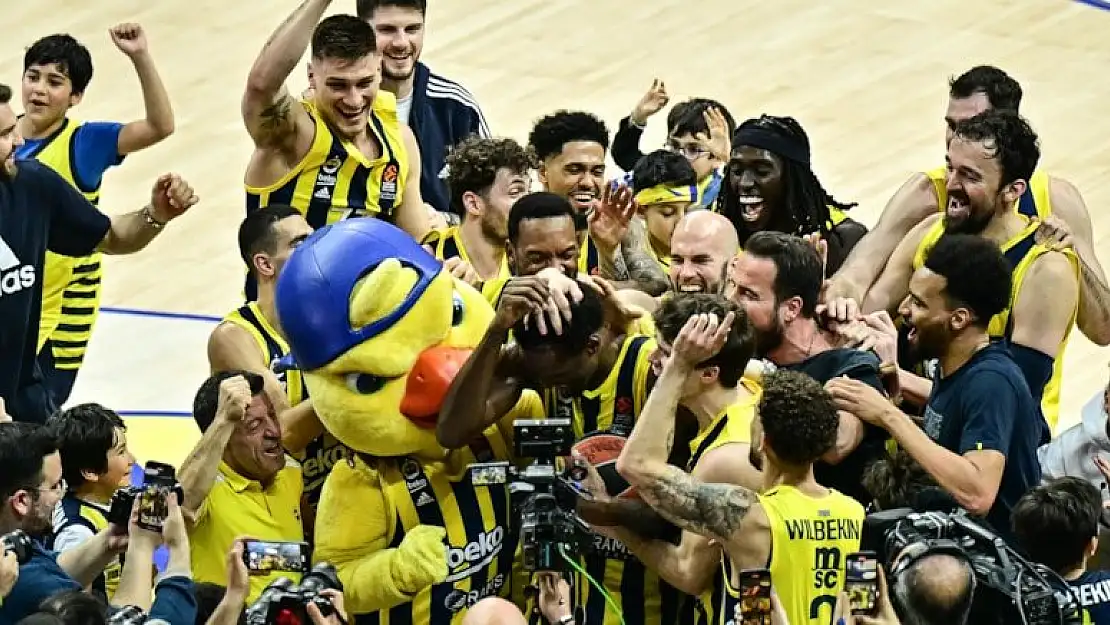 Fenerbahçe Beko, play-off’u garantiledi