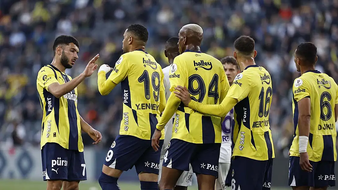 Fenerbahçe'de 7 oyuncunun sözleşmesi bitiyor!