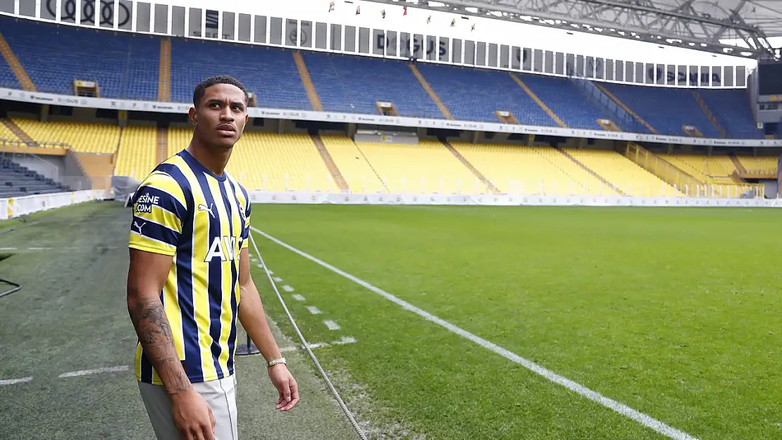 Fenerbahçe'den Jayden Oosterwolde kararı