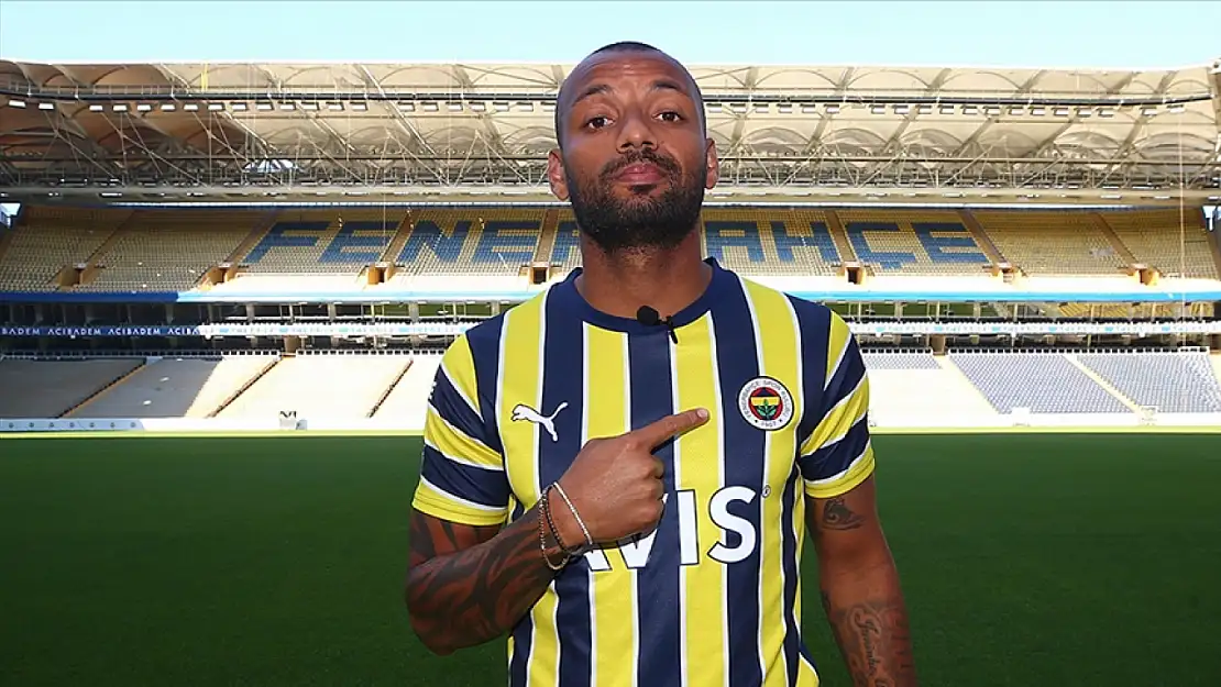 Fenerbahçe Joao Pedro ile yolları ayırdı