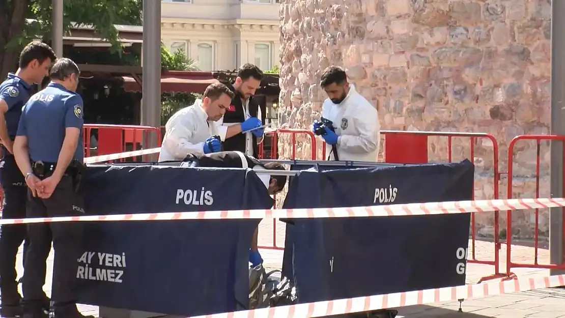 Galata Kulesi'nde korkunç olay: Feci şekilde can verdi