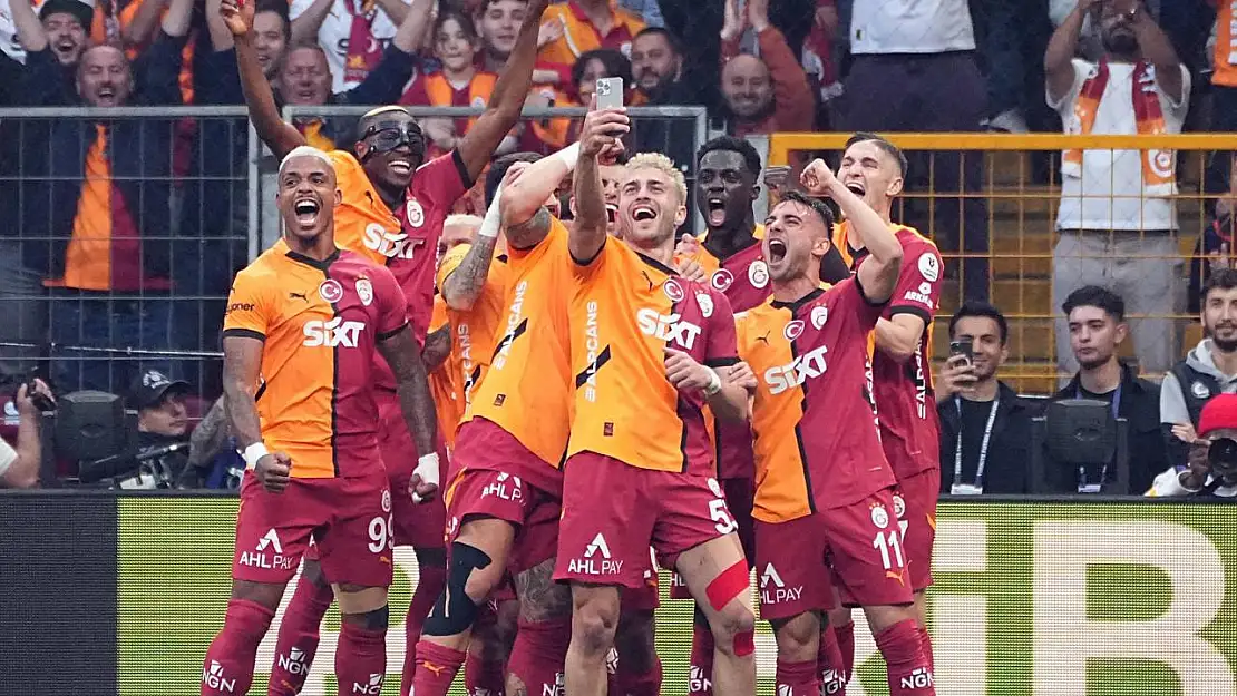 Galatasaray 36 hafta zirvede kaldı, tarih yazdı!