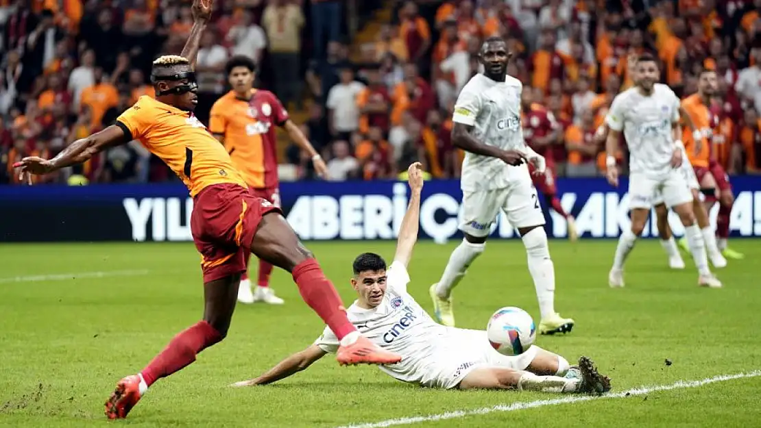 Galatasaray'a evinde soğuk duş!