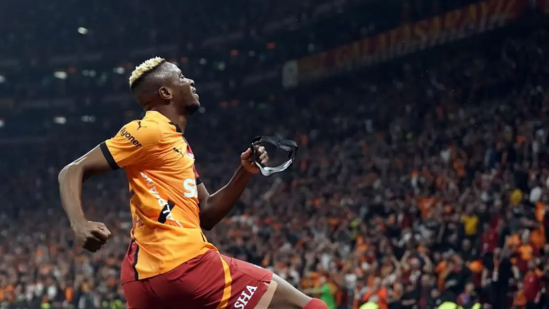 Galatasaray, Antalyaspor'u 4-0'lık skorla geçti! Osimhen'den tarihi performans