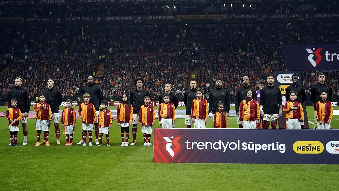 Galatasaray bu sezon derbilerde ilk kez puan kaybetti