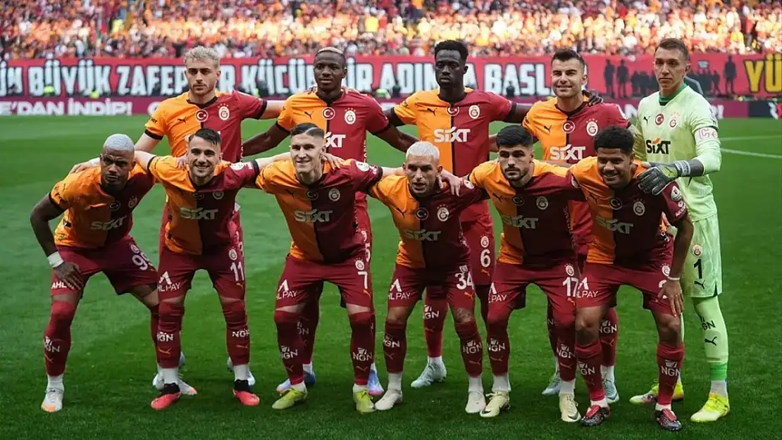 Galatasaray, Göztepe maçı için İzmir'de! Kamp Kadrosunda sürpriz isimler