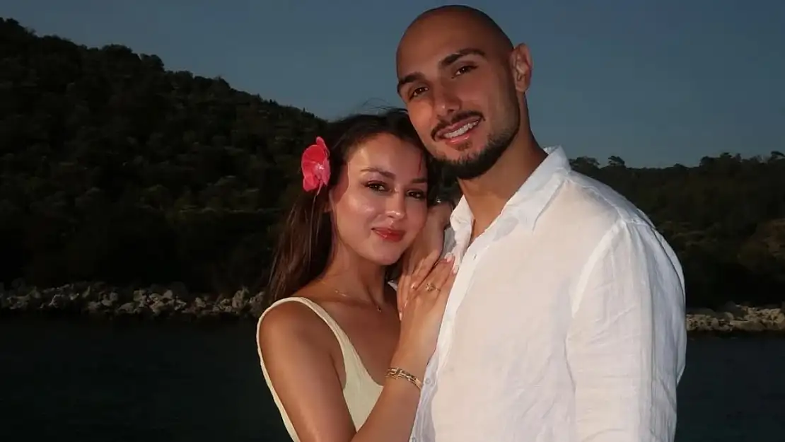 Galatasaray'lı Ahmed Kutucu'dan sürpriz evlenme teklifi!