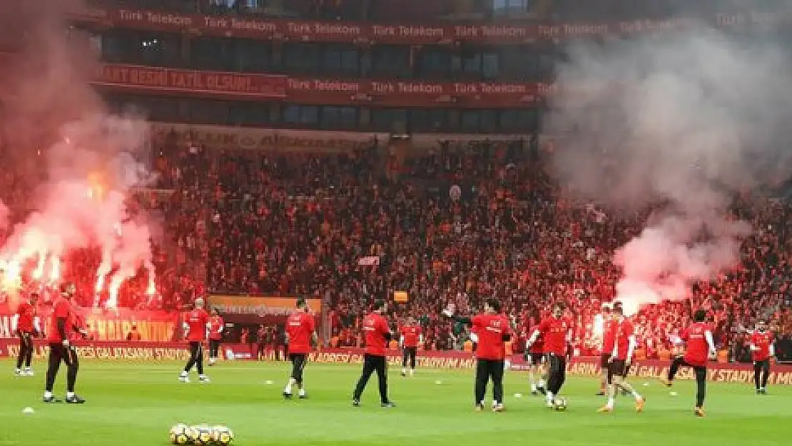 Galatasaray’dan derbi öncesi önemli karar