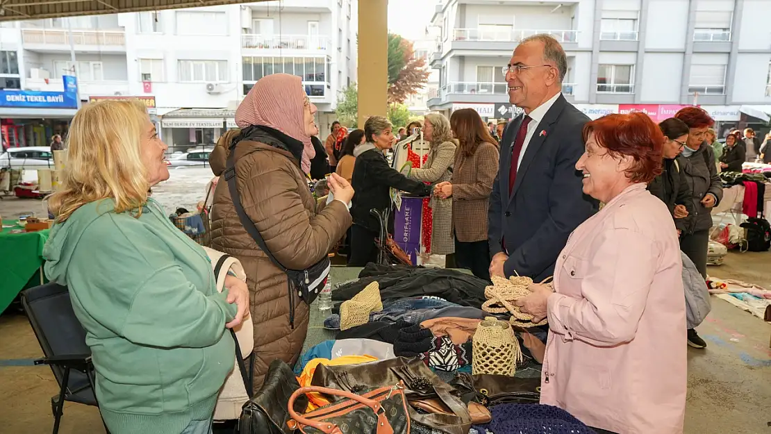 Gaziemir'de kadın emeği pazarı kuruldu