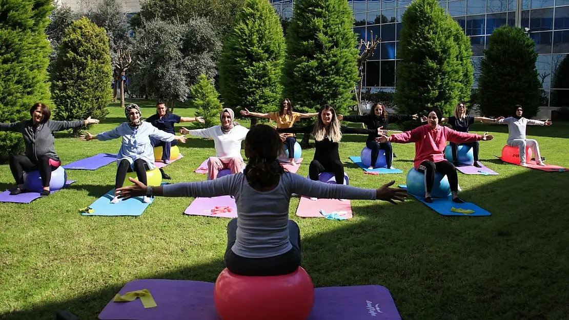 Gebelik öncesinden gebeliğin sonuna kadar eğitimler veriliyor