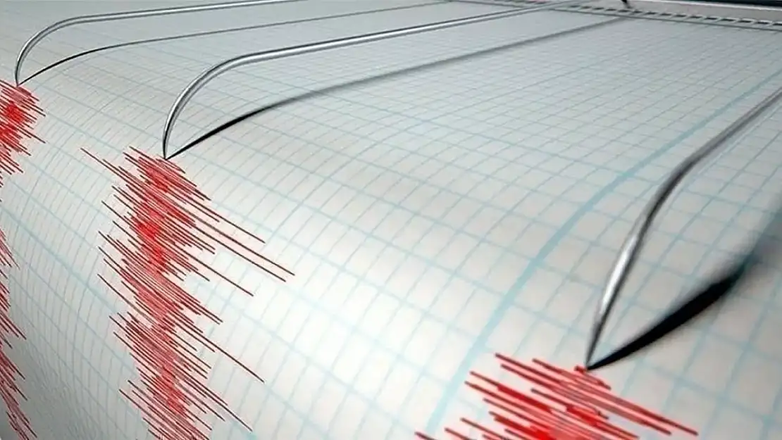 Gece yarısı Van'da korkutan deprem: AFAD şiddetini duyurdu