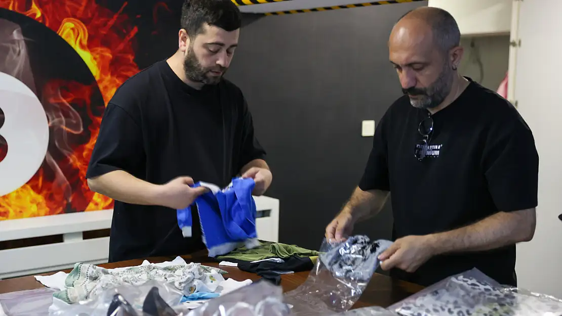 Giysi kumbaraları umuda açıldı
