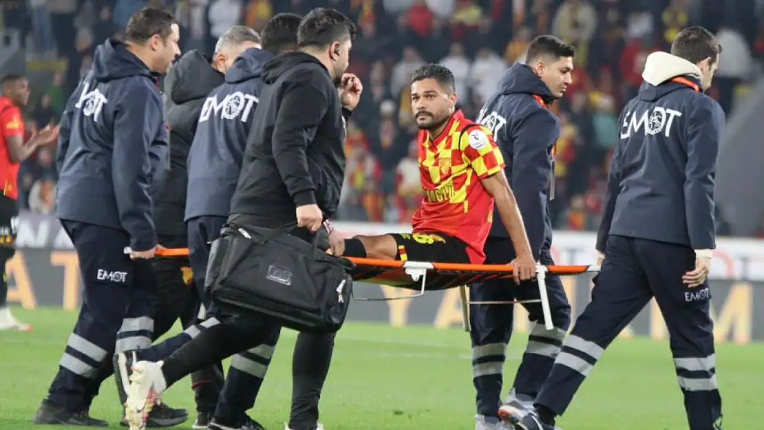 Göztepe'de sakatlık şoku: Djalma Silva sezonu kapattı