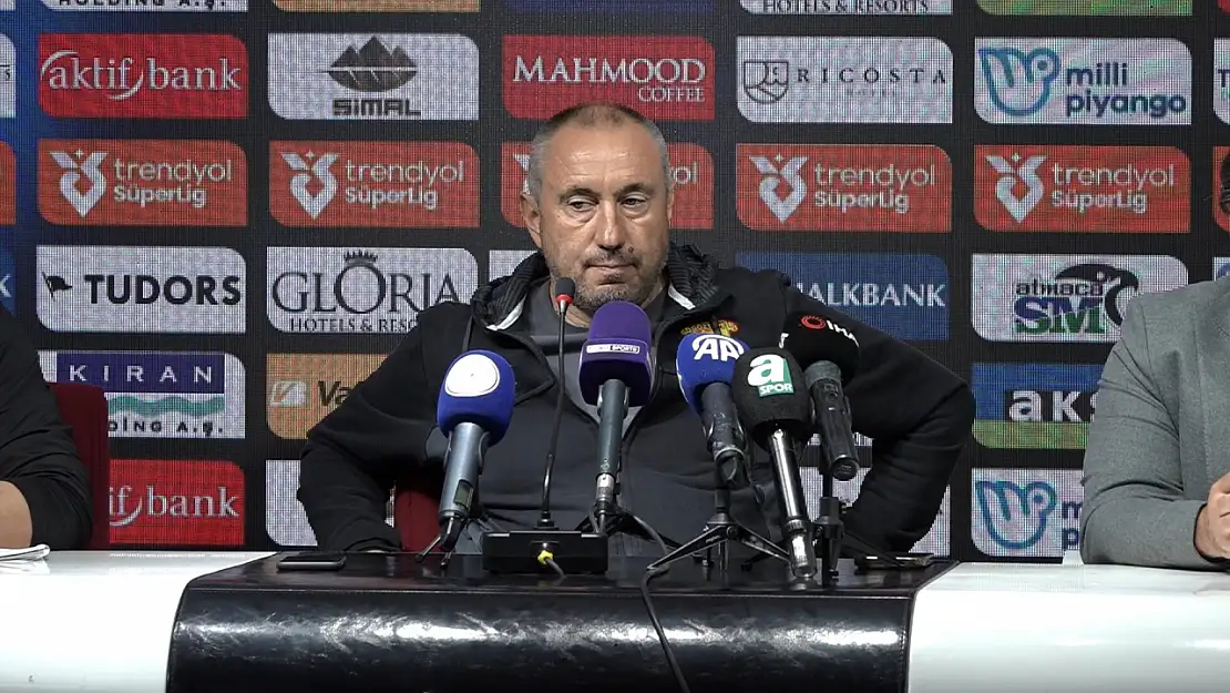 Göztepe Teknik Direktörü Stoilov: Asıl hedef ligde kalmaktı