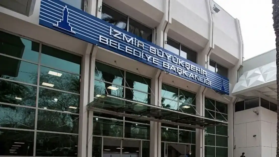 Grevin sürdüğü Büyükşehirde sendikadan şok açıklama: Maaşların nasıl yatacağı muamma