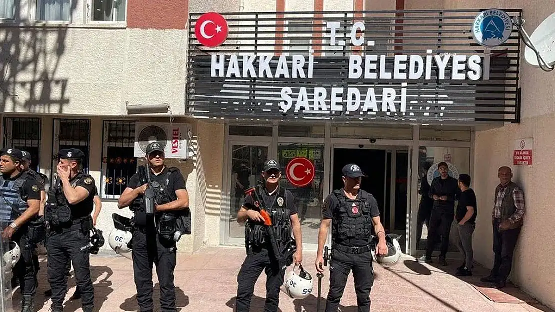 Hakkari Belediyesi’ne kayyum atandı!