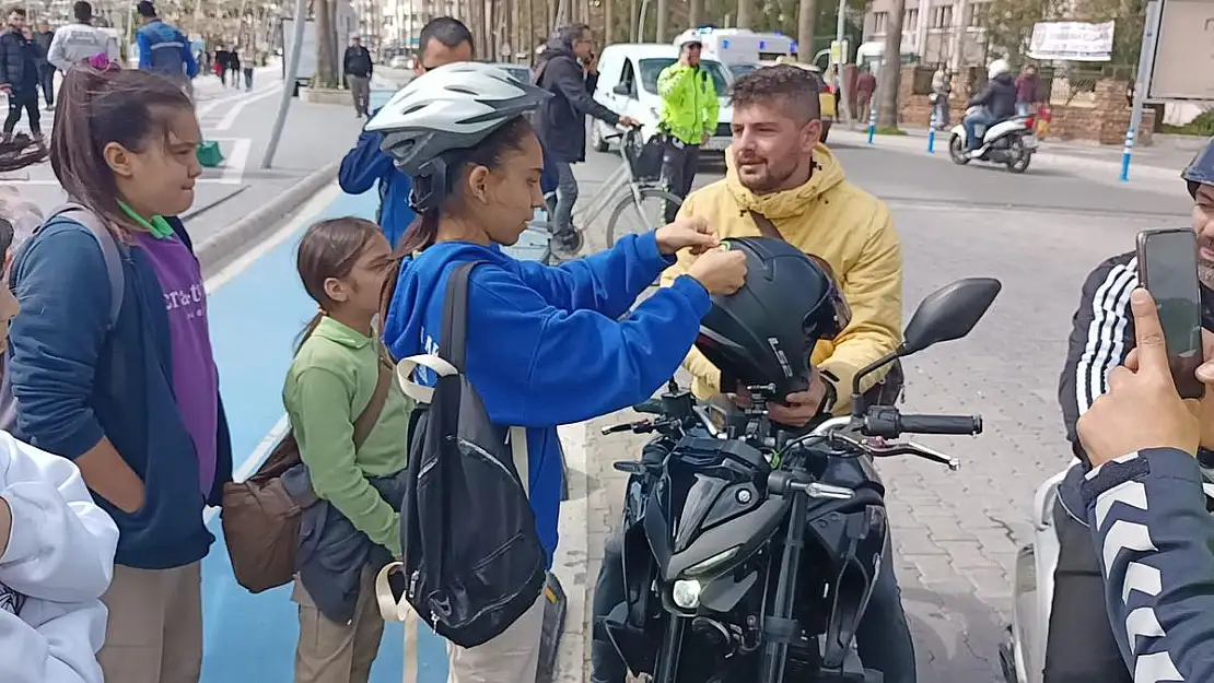 'Hayatı kafana tak,  güvenli yaşamaya bak'