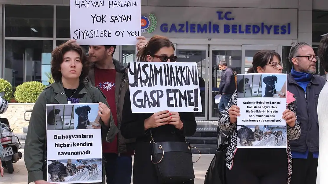 Hayvanseverlerden Gaziemir Belediyesi’nde protesto