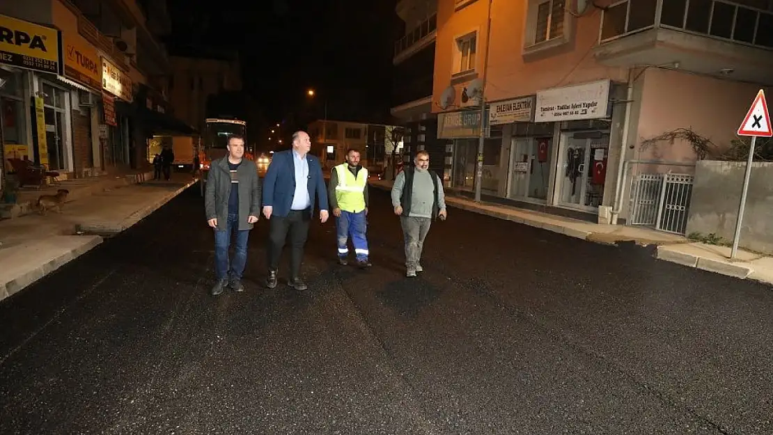 Hizmetler aksamasın diye gece mesaisi yapıyorlar