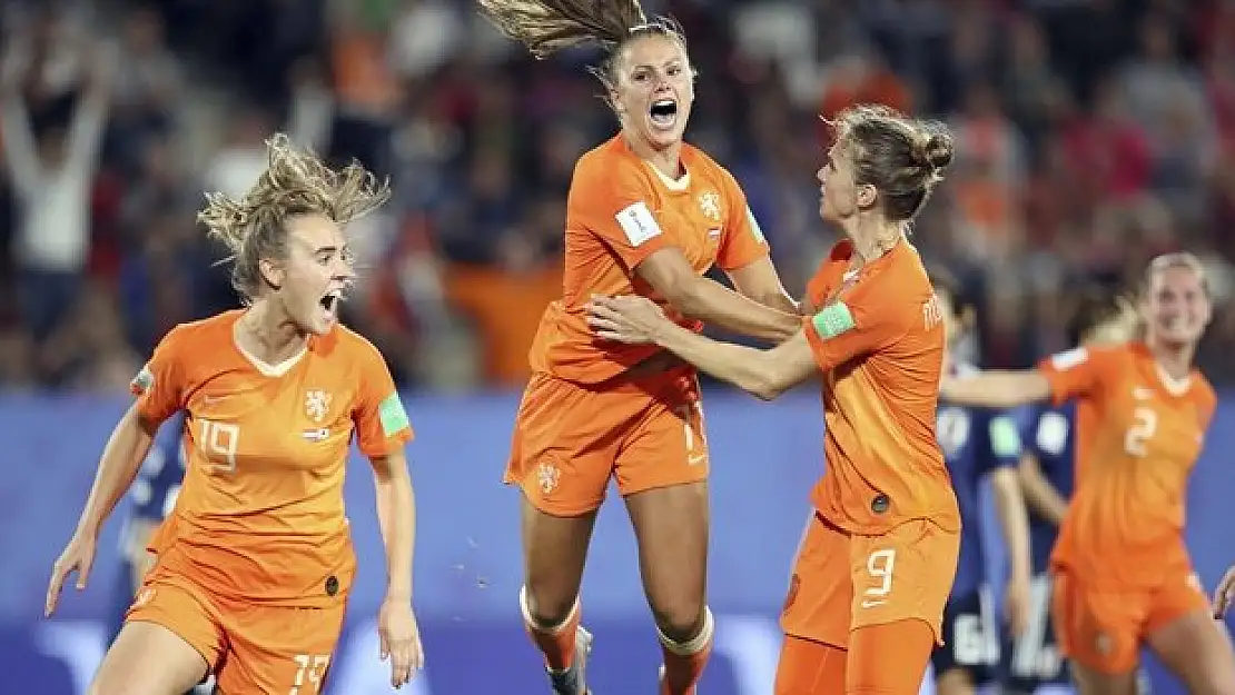 Hollanda, FIFA Kadınlar Dünya Kupası’nda çeyrek finalde