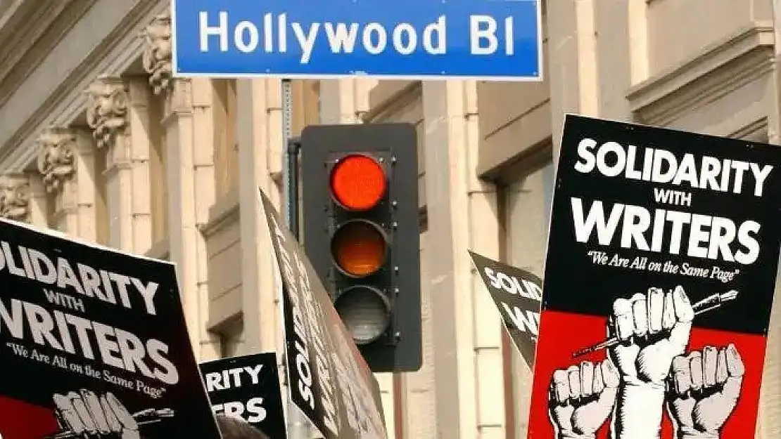 Hollywood’da binlerce senarist greve gidiyor