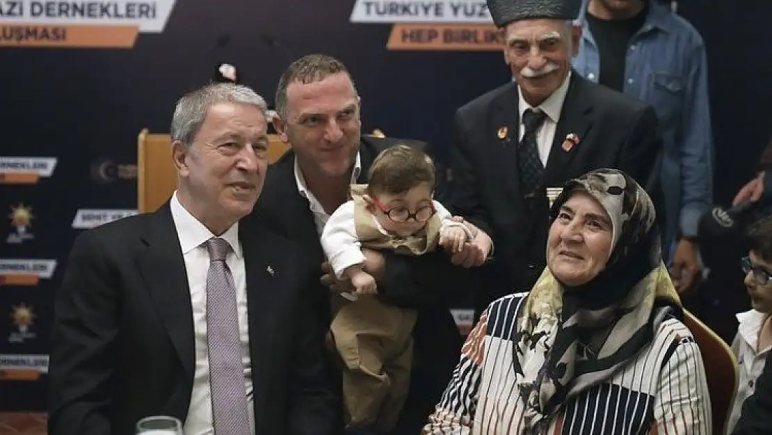 Hulusi Akar: Seçimler parti değil, zihniyet meselesi