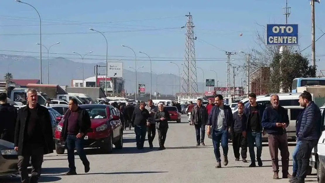 İkinci elde duraklama! Satan çok, alan yok…