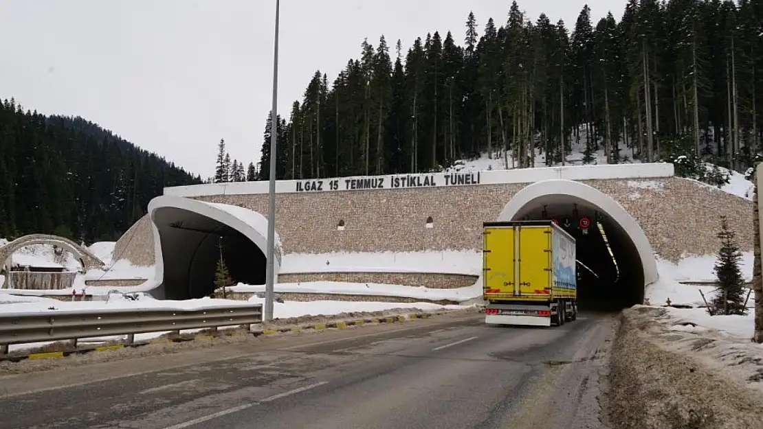 Ilgaz 15 Temmuz Tüneli'ni kullanacaklar dikkat! Trafik kilitlenecek