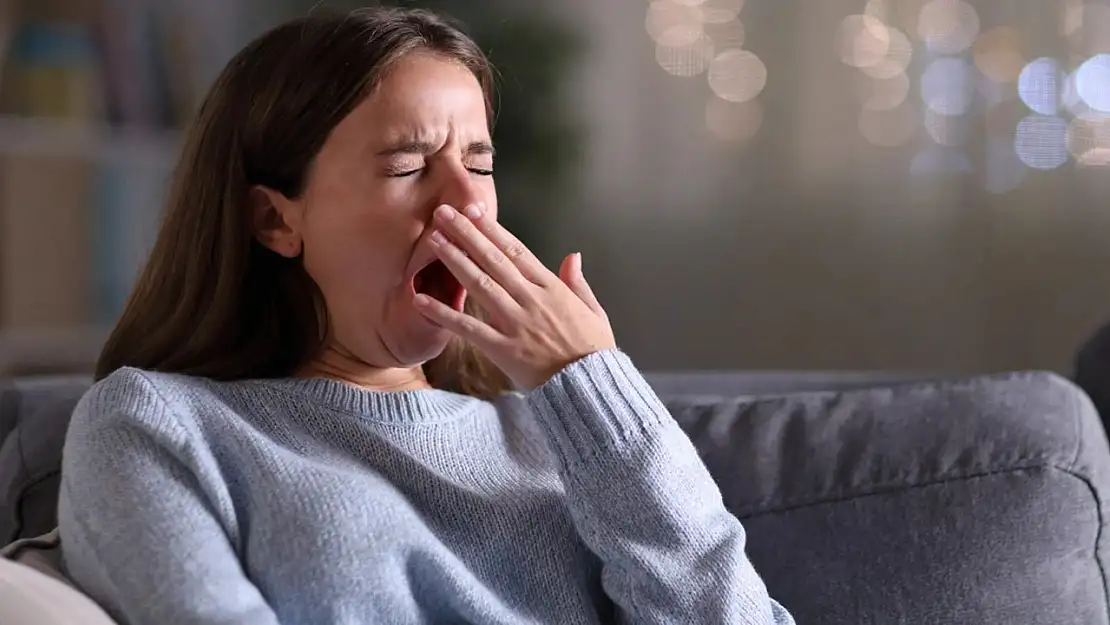 İnsan neden esner? Bilim insanları gerçek nedeni açıkladı