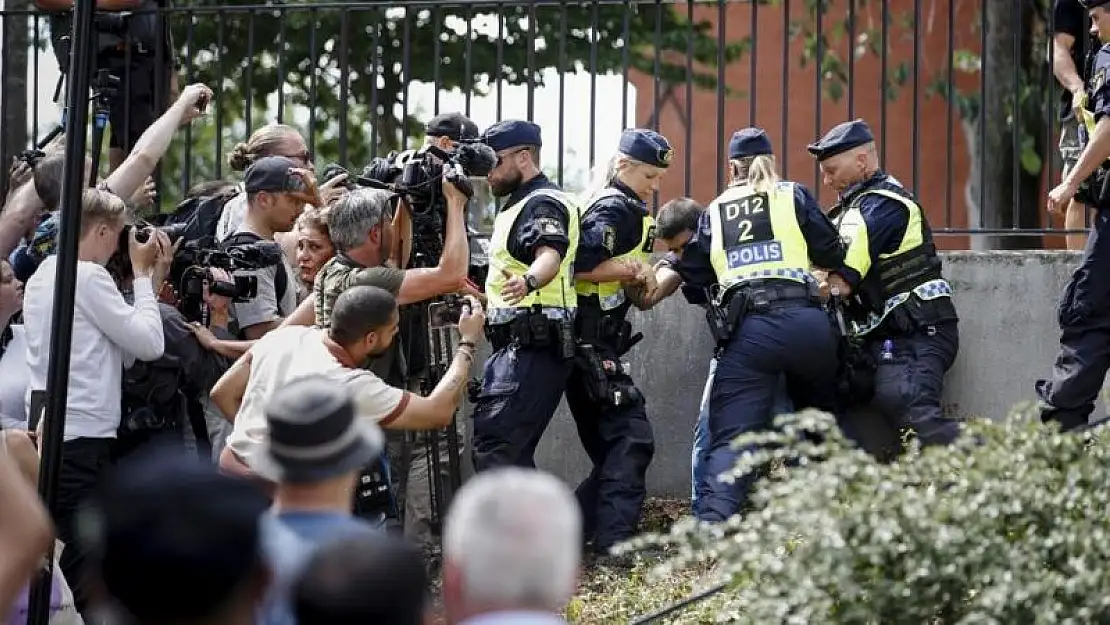 İran Stockholm’e yeni büyükelçi göndermeyi reddetti