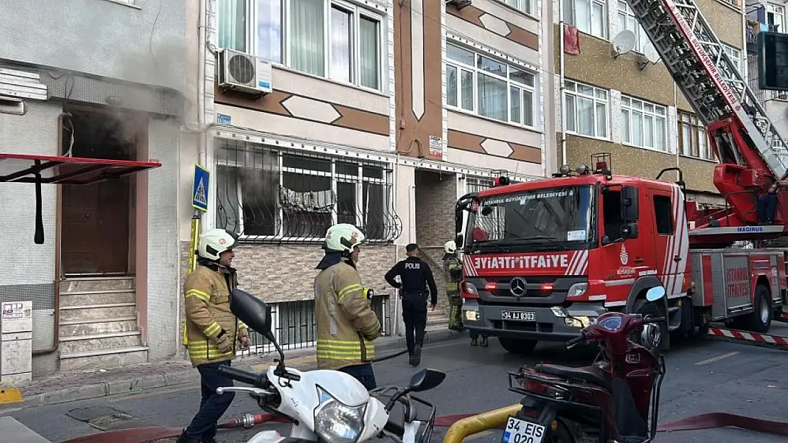 İstanbul'da bir apartmanda yangın: Mahsur kalanlar var!