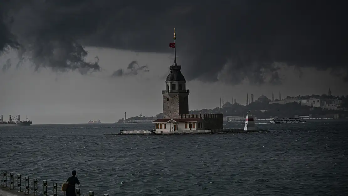 İstanbul'da şiddetli yağmur başladı