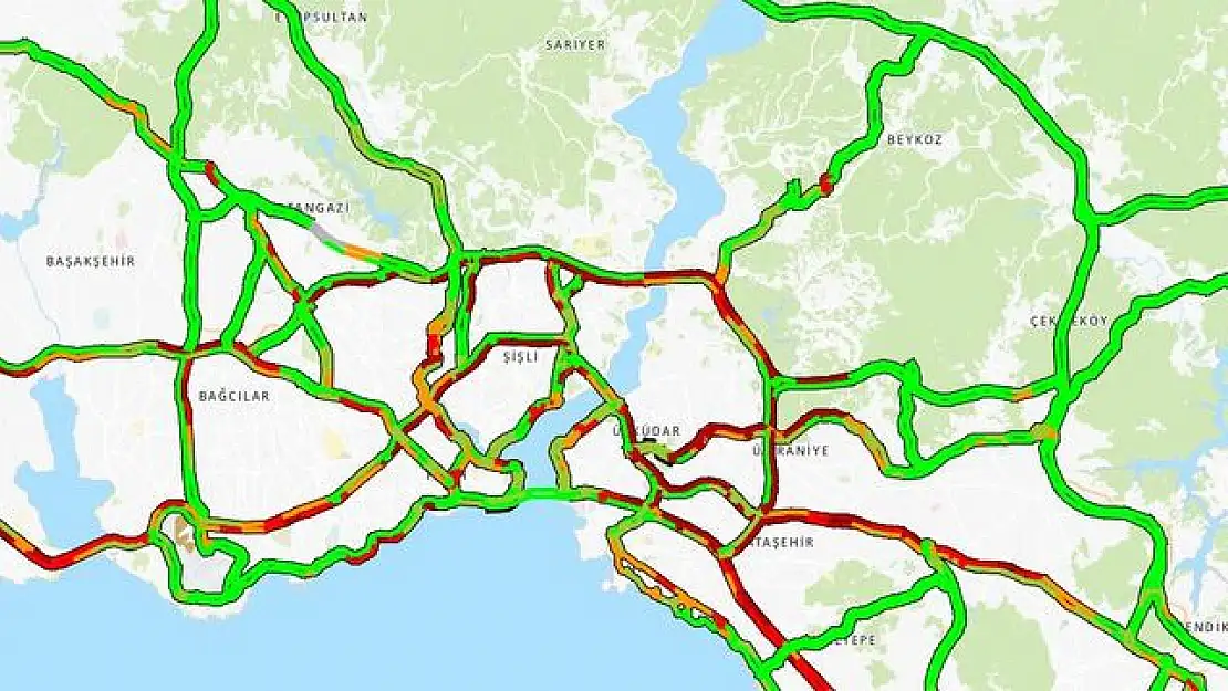 İstanbul’da herkesi şaşırtan trafik yoğunluğu!