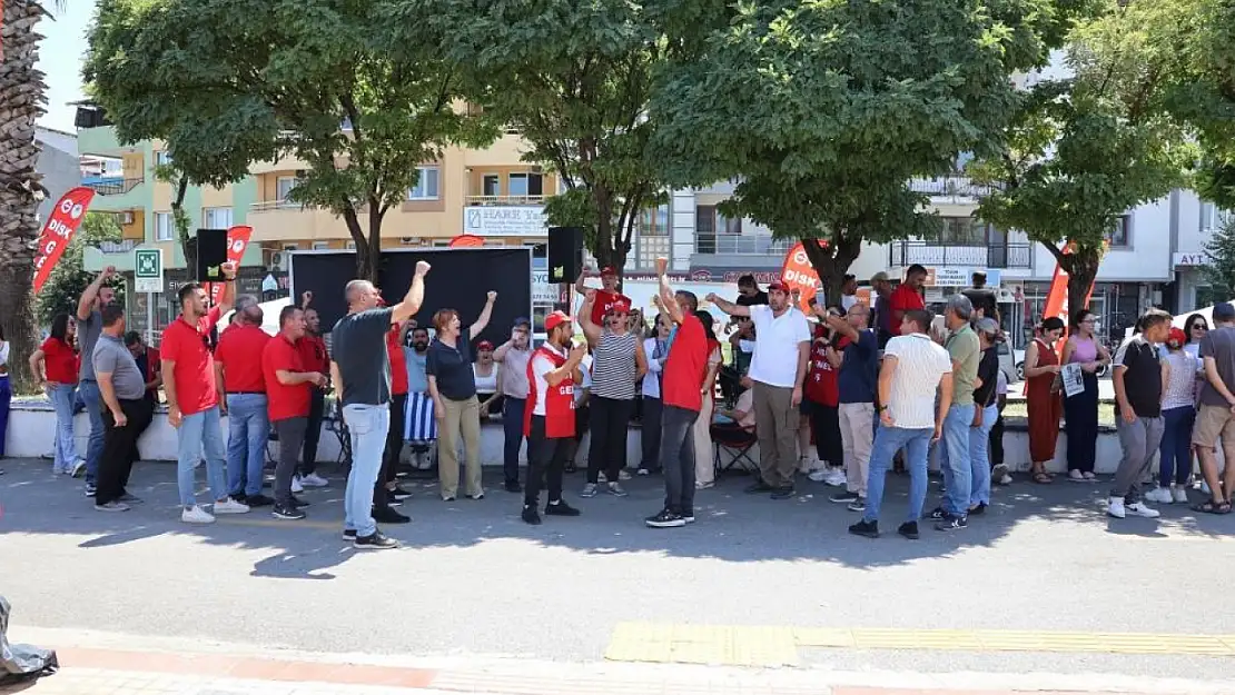 İzmir'de işçilerin protestoları sürüyor 