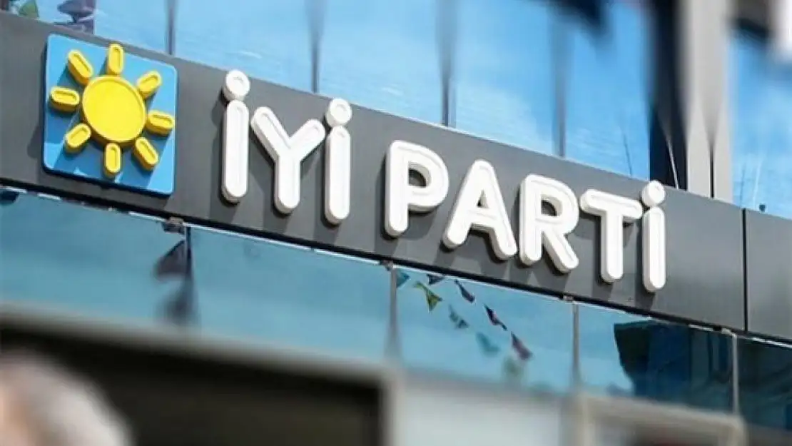 İYİ Parti’de çatlak büyüyor!