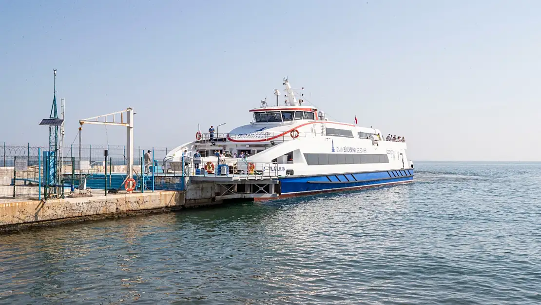 İZDENİZ duyurdu! Foça, Urla, Mordoğan... Yaz seferleri başlıyor!
