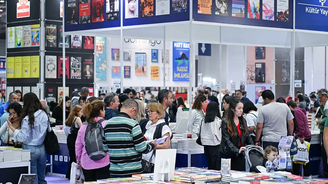 İZKİTAP'a ilk günden yoğun ilgi | Kitap Fuarı kaç gün sürecek?