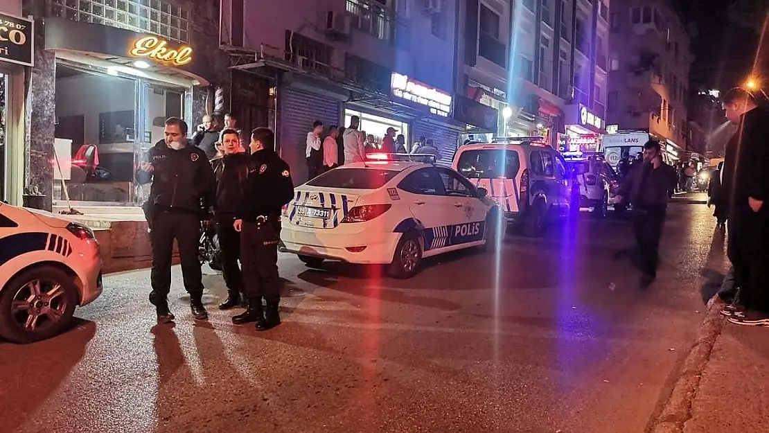 İzmir açıklarında düzensiz göçmen yoğunluğu