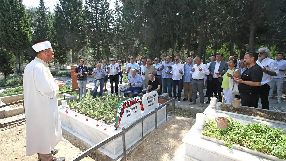 'İzmir Baba' unutulmadı