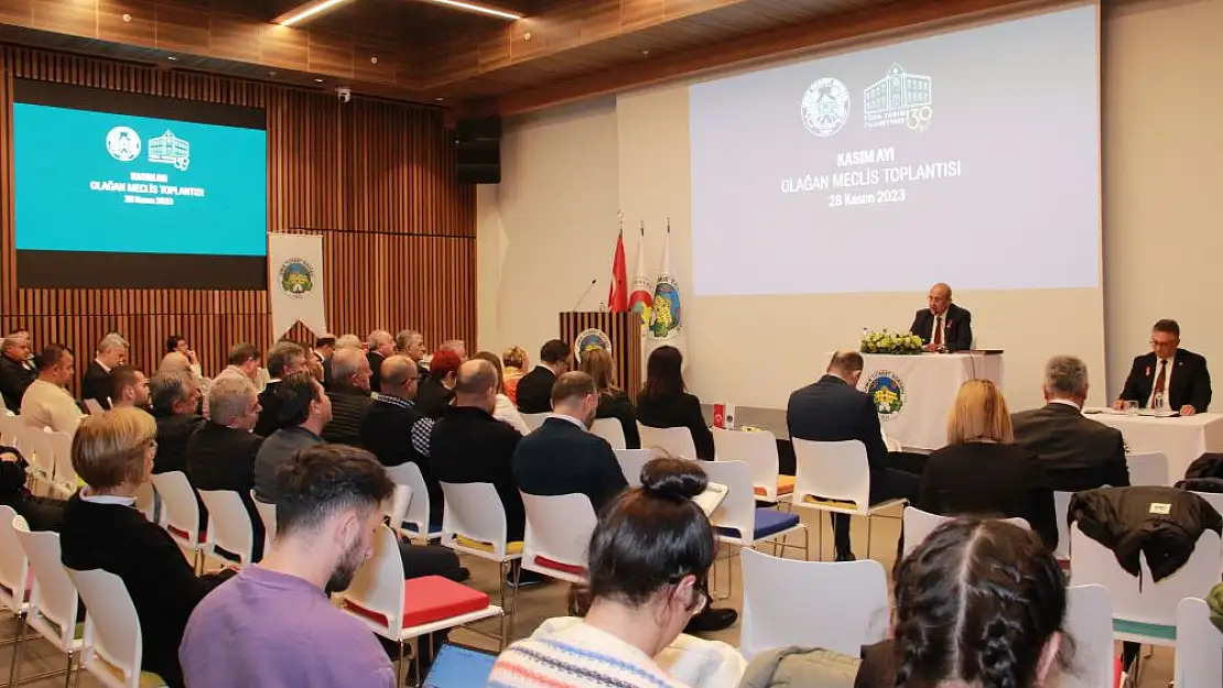 İzmir borsasında üretimin ekonomik yansıması: Tarım Cumhuriyet'ten günümüze yüzde 43'ten yüzde 6'ya geriledi