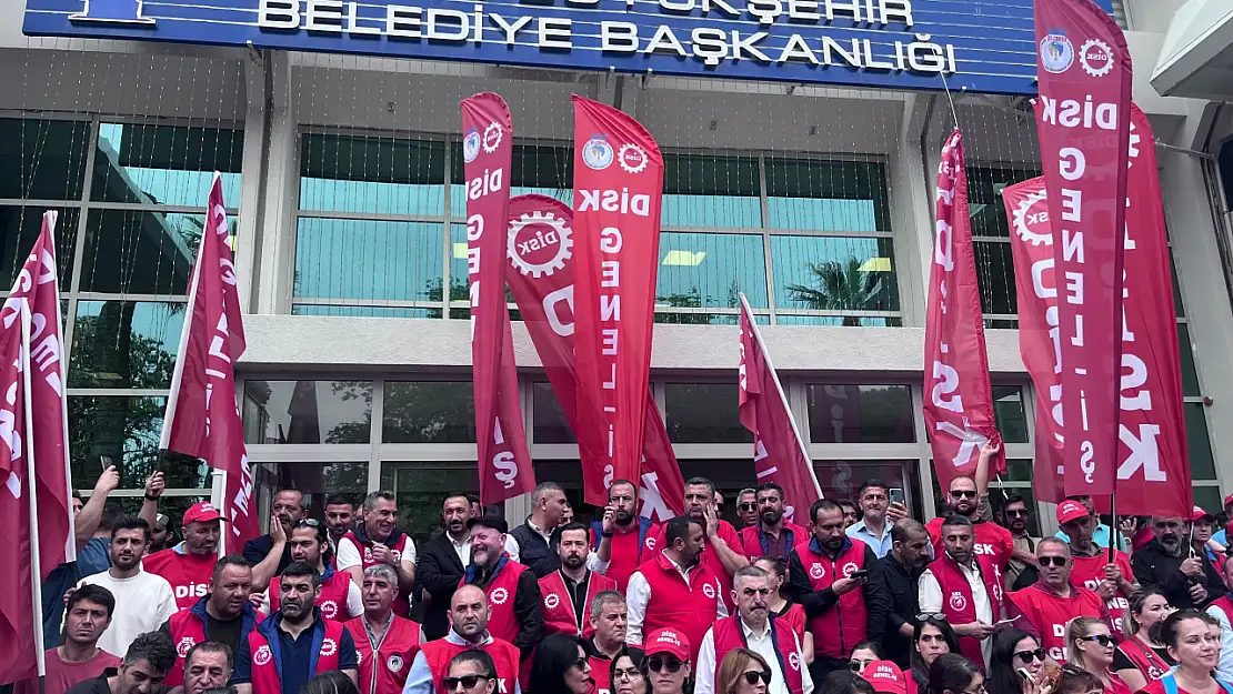 İzmir Büyükşehir Belediyesi çalışanları greve gidiyor!