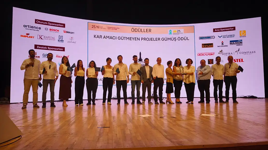 İzmir Büyükşehir Belediyesi'ne KalDer'den ödül