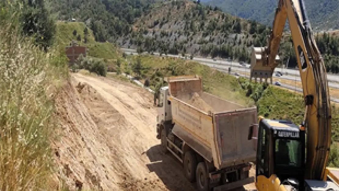 İzmir Büyükşehir Belediyesi’nin ulaşım yatırımları devam ediyor