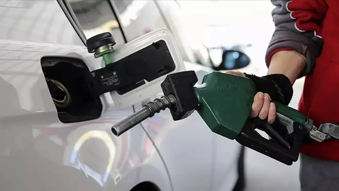 İzmir'de aracının deposunu indirimli fullemek isteyenler hemen koşsun: Shell, Total, Opet, Petrol Ofisi…