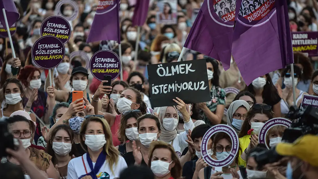 İzmir'de kadın cinayeti: Vahşice katletti!