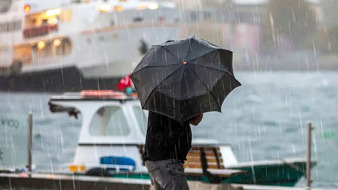 İzmir'de şemsiyelerinizi almadan dışarı çıkmayın: Uyarı yapıldı - 7 Ocak İzmir hava durumu