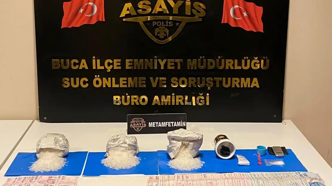 İzmir'de uyuşturucu baskını: Gözaltılar var