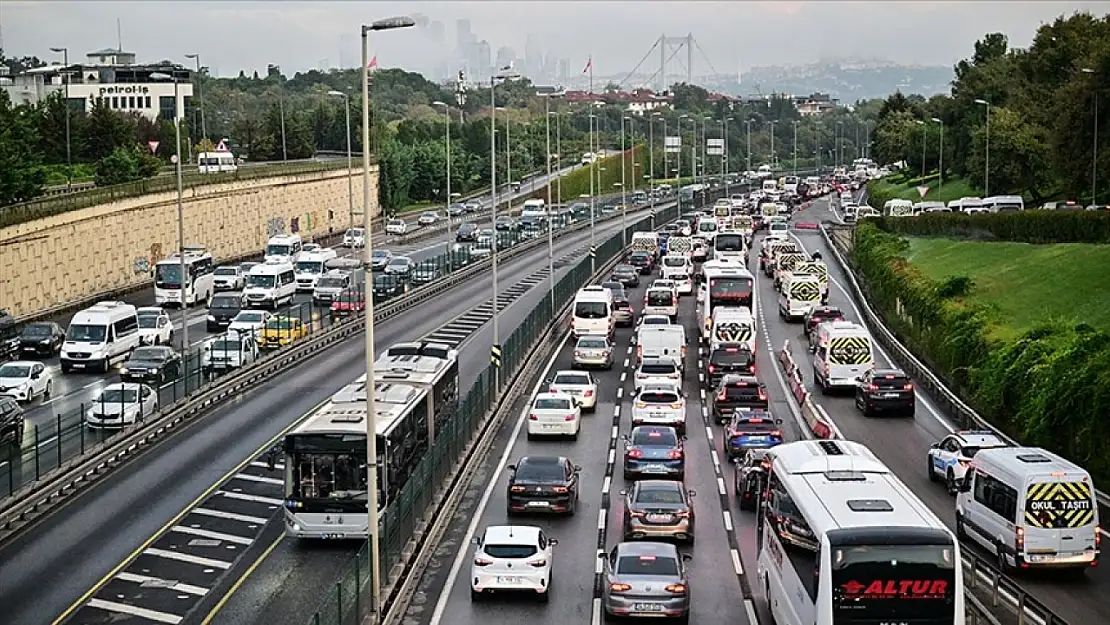 İzmir'den Ankara'ya gideceklere duyuru yapıldı: 3.5 saate düşecek!