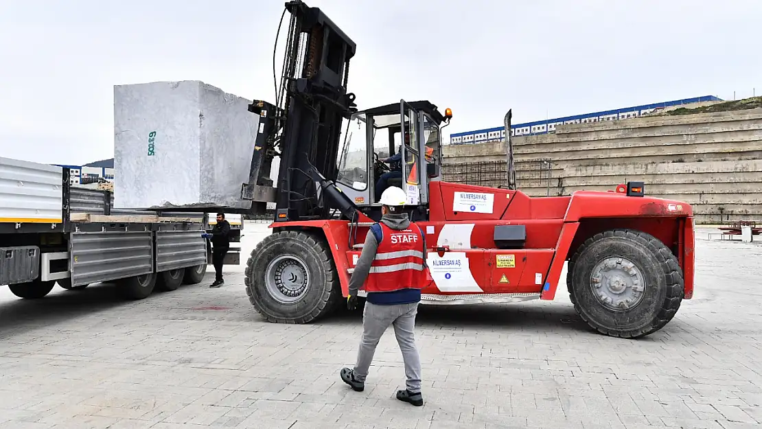 İzmir, dünyanın en büyük doğaltaş fuarına hazırlanıyor